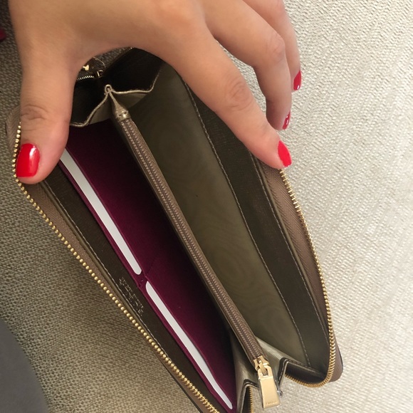 Furla Wallet - Picture 2 of 2